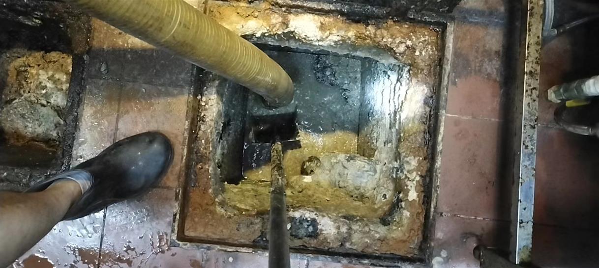 德清污水池清理一般都有毒气，怎么预防中毒呢？
